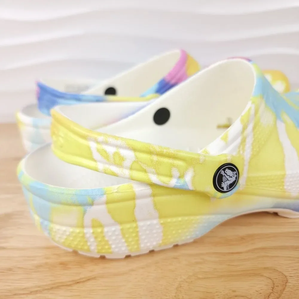Crocs Classic Tie Dye Graphic Clogs Mens Size 10 Womens Size 12‎ Slip On Shoes